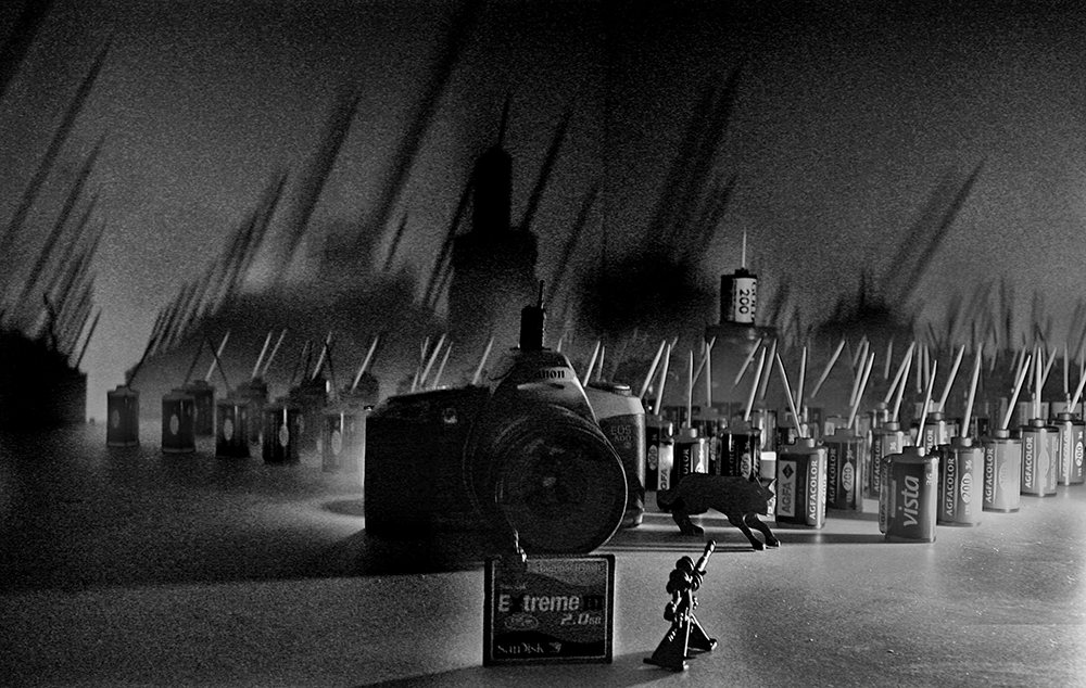 יגאל גיאת / סדרת צילום - Film VS Digital